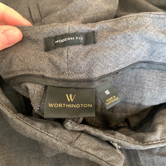 Grey dress pants - Picture 3 of 4